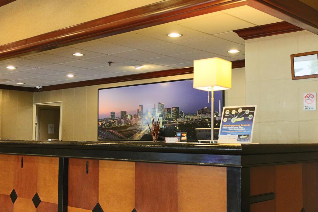 Ramada Plaza By Wyndham Atlanta Downtown Capitol Park Otel Dış mekan fotoğraf