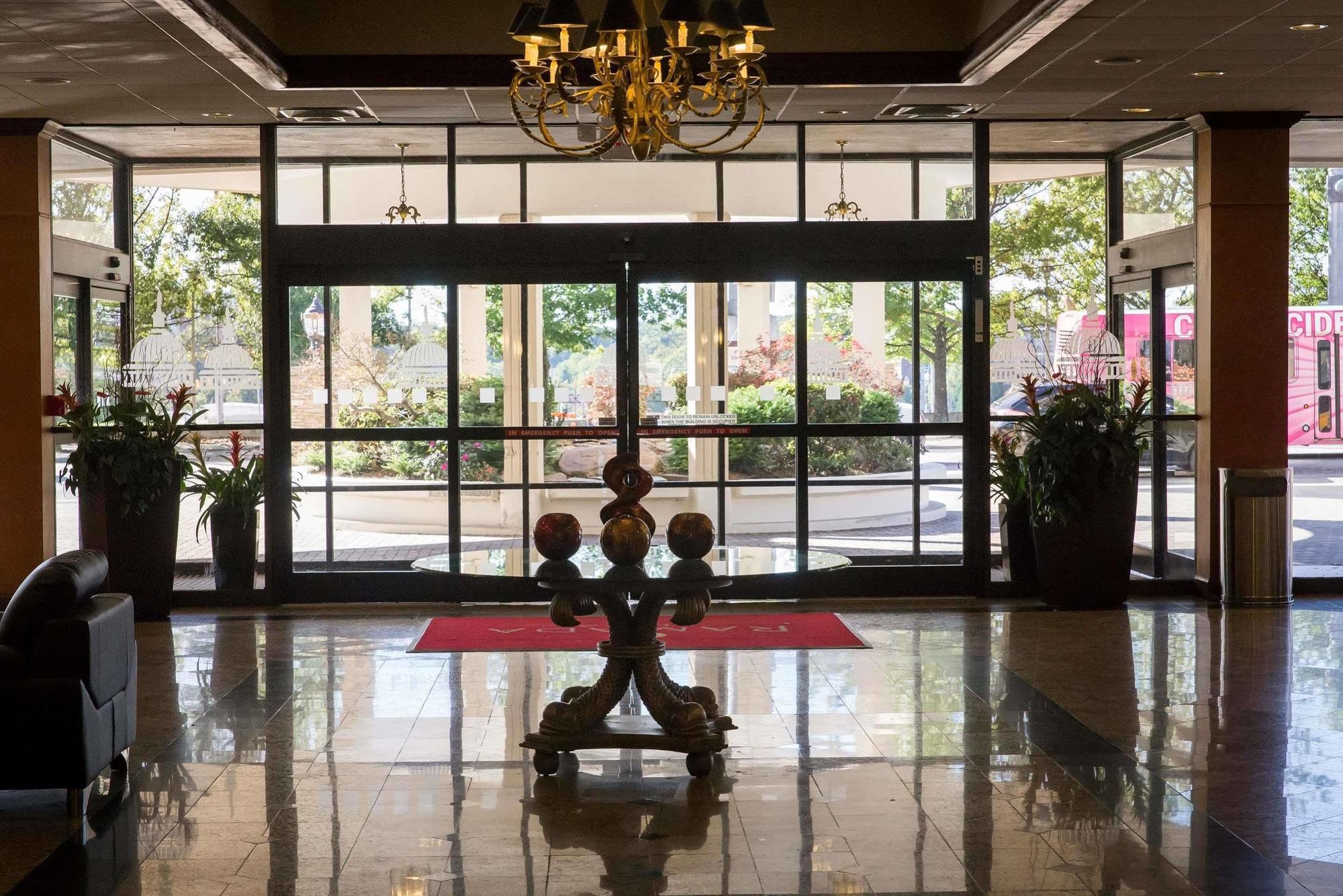 Ramada Plaza By Wyndham Atlanta Downtown Capitol Park Otel Dış mekan fotoğraf