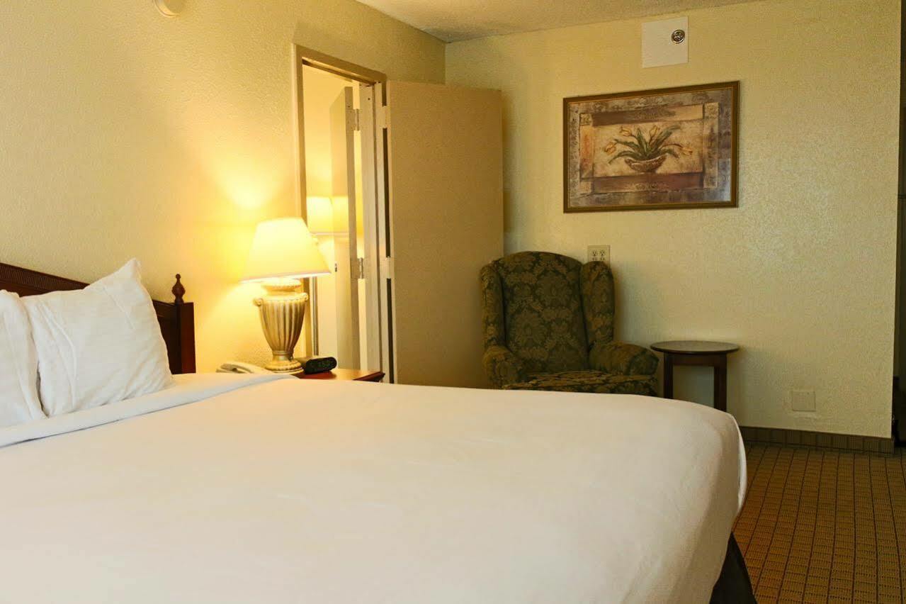 Ramada Plaza By Wyndham Atlanta Downtown Capitol Park Otel Dış mekan fotoğraf