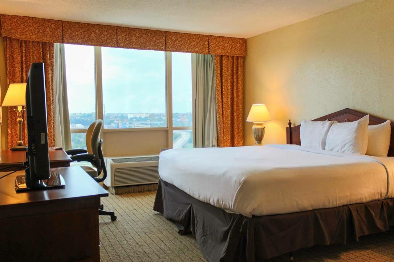 Ramada Plaza By Wyndham Atlanta Downtown Capitol Park Otel Dış mekan fotoğraf